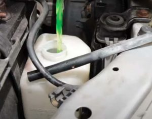 Warning Signs and Symptoms of Low Coolant in Car